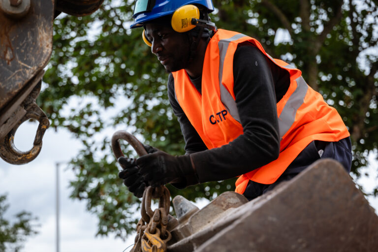 Chantier d'assainissement et réhabilitation de réseau